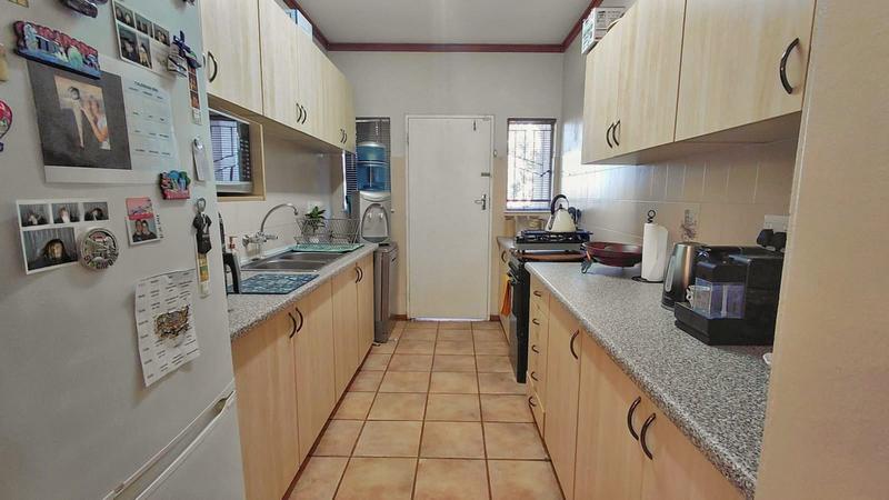 2 Bedroom Property for Sale in Langenhovenpark Free State